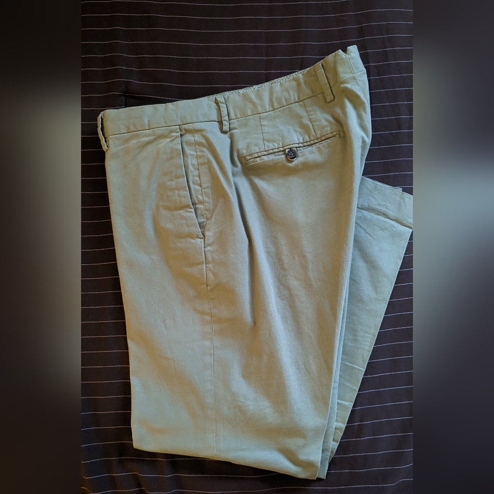 Bonobos Italian Chinos in Light Olive